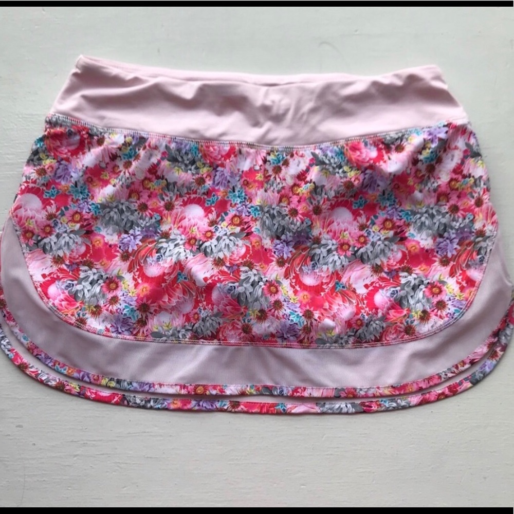 Lululemon Pink Flowabunga Hotty Hot Skirt